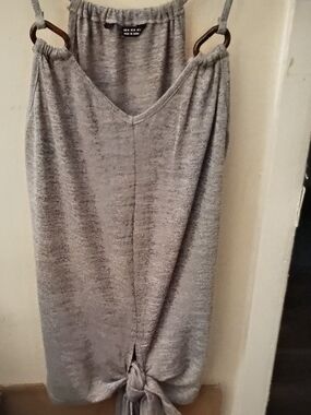 Gray Tie-Hem Women's Tank Top